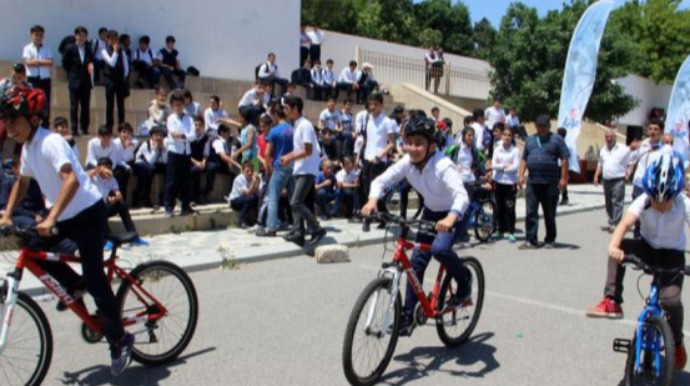 Məktəblərdə şagirdlər arasında velosiped yarışları keçiriləcək - FOTO