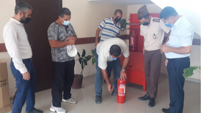 Təhsil müəssisələrində yanğın təhlükəsizliyi ilə bağlı tədbirlər keçirilib  - FOTO