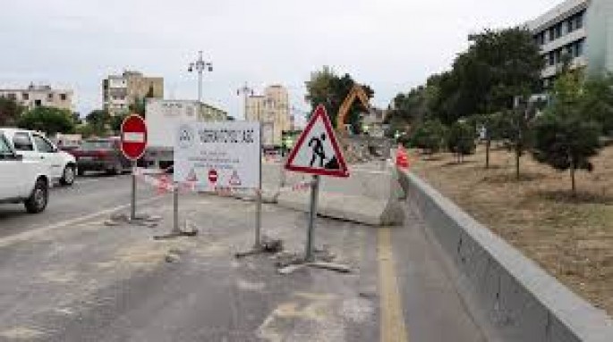 Sürücülərin nəzərinə: Bakının mərkəzinə gələn yol bağlanacaq