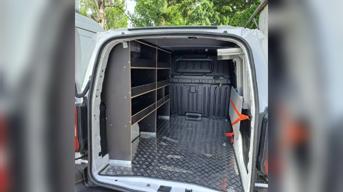 Yük maşınlarına "polka" yığdırmaq qanunsuzdur? - Qaydalar belə deyir