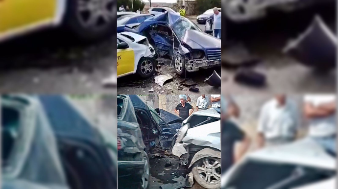 Dəhşətli qəzada  sürücülərdən biri öldü, digərinin ayağı sındı   - VİDEO