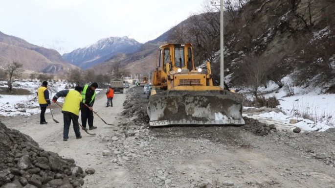Oğuzda avtomobil yolu yenidən qurulur – FOTO + VİDEO