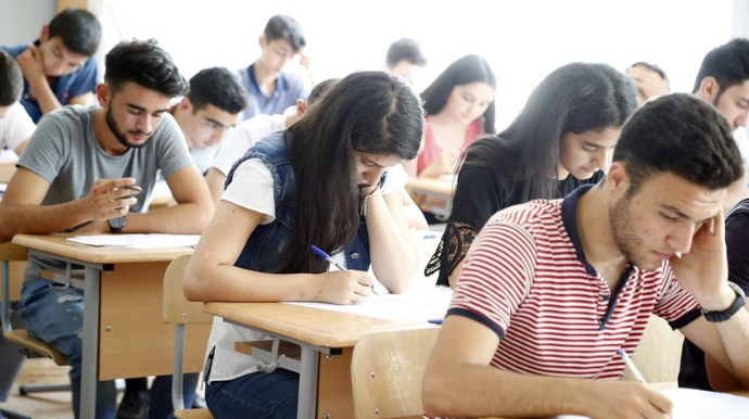 Kolleclərə boş qalan yerə qəbulun nəticələri açıqlanıb