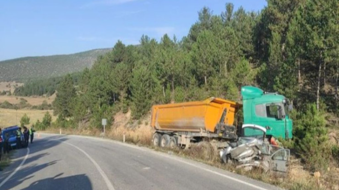 Ana və oğlu yol qəzasında öldü - FOTO 