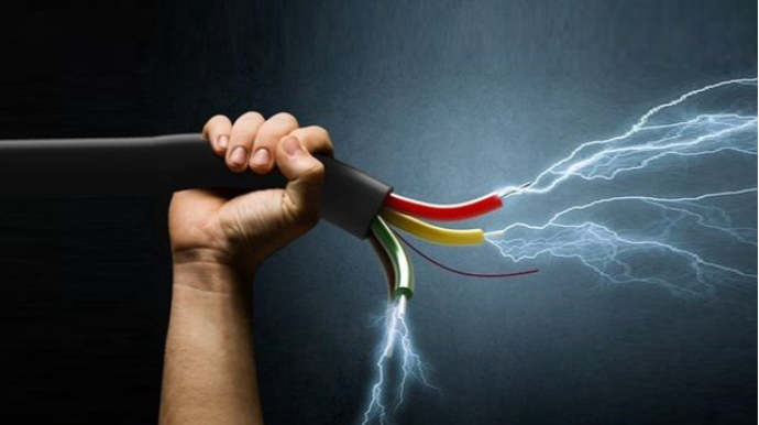 Salyanda 15 yaşlı qızı elektrik cərəyanı vurub öldürüb