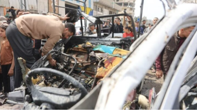 Polis avtomobili hədəfə alındı - Ölənlər var 