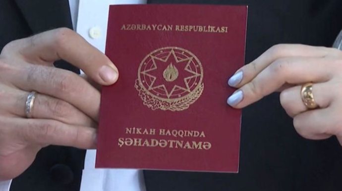 Arvadı olan azərbaycanlı kişi Rusiyada evləndi, başına OYUN GƏLDİ 