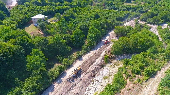 11 yaşayış məntəqəsini birləşdirən yeni yol tikilir   - FOTO