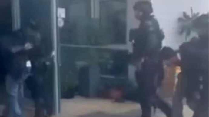 İsrail qüvvələri silahlıları belə zərərsizləşdirir  - VİDEO