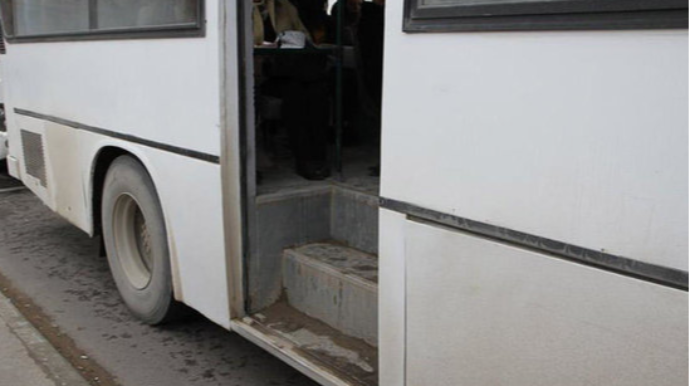 Avtobusdan isə maqnitofon oğurlayanlar saxlanıldı 