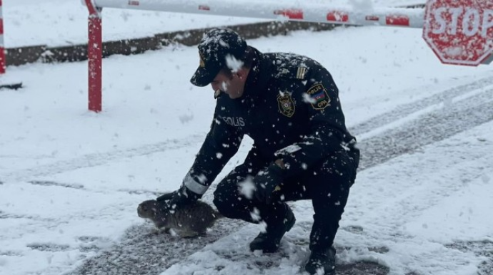 Polis Xankəndidə belə xidmət aparır - Qar mənzərəsi - FOTO - VİDEO 