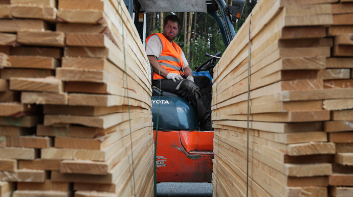 Rusiyadan Azərbaycana yararsız taxta materiallarının gətirilməsinin qarşısı alınıb