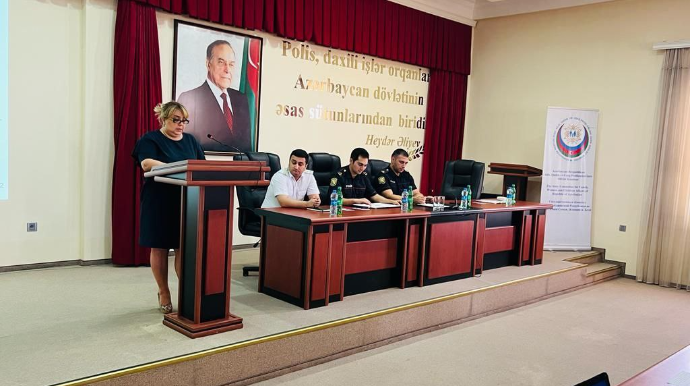 Polis İdarəsində uşaqlarla bağlı müzakirələr aparıldı  - FOTO