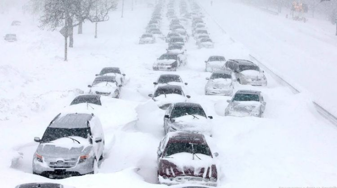 ABŞ-da 2 min təyyarə reysi ləğv edildi
