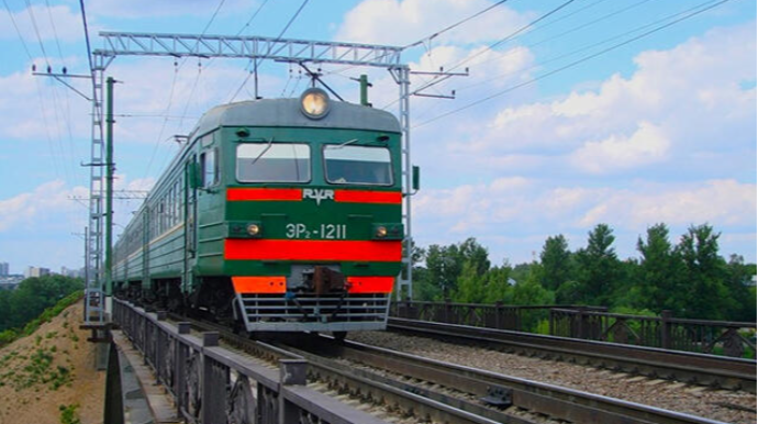 Azərbaycanda sərnişin qatarları PANDEMİYAYA  görə dayandırılmayıb – Səbəb BƏLLİ OLDU 