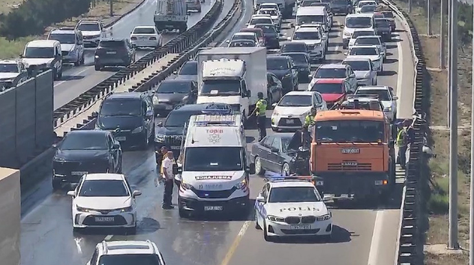 Dairəvi yolda baş verən dəhşətli qəzanın ANBAAN GÖRÜNTÜLƏRİ  - FOTO - VİDEO  - YENİLƏNİB