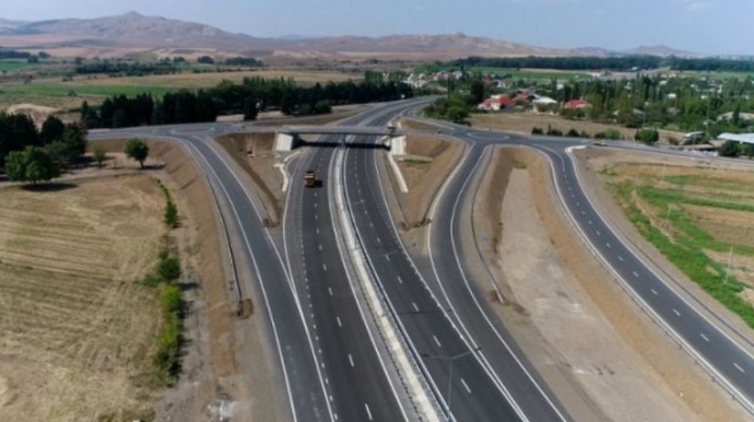 Госагентство автодорог Азербайджана обратилось к водителям 