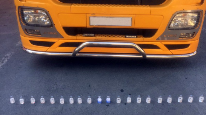 Gömrükçülər Gürcüstandan gələn yük maşınından dərman preparatları aşkar edib