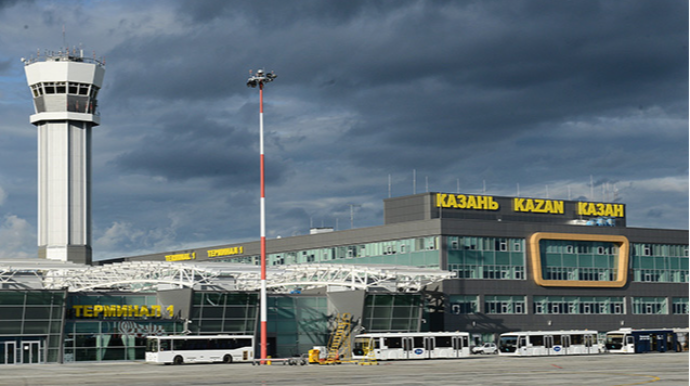 Kazan aeroportunda uçuşlar dayandırıldı 