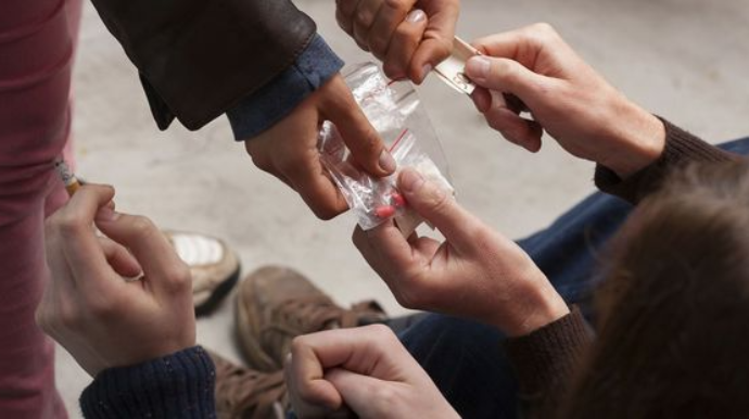 Gənclərin ölüm kabusu: “Patı”, “Şüşə”, “Metamfetamin”, “Kakos” ... 