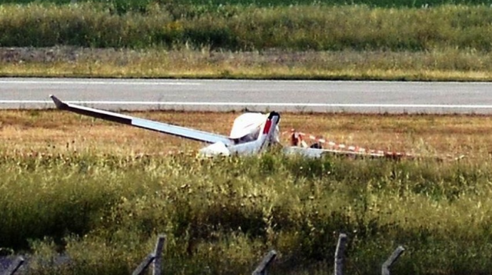 Yüngül mühərrikli təyyarə qəzaya uğrayıb, 2 nəfər ölüb 