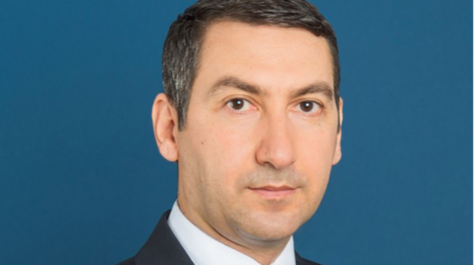 Yeni rəis müavini kimdir? - DOSYE