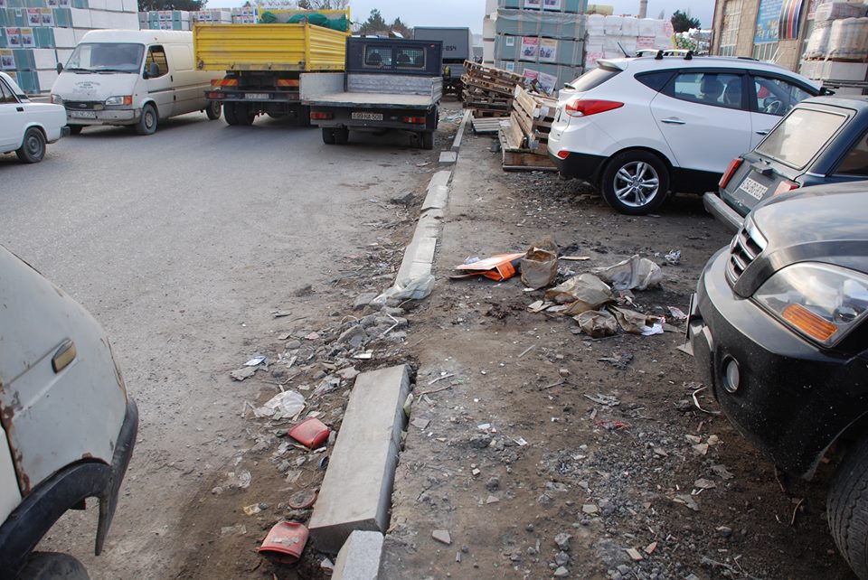 «Azəryolservis» yol çəkir, vətəndaşlar dağıdır - FOTOLAR