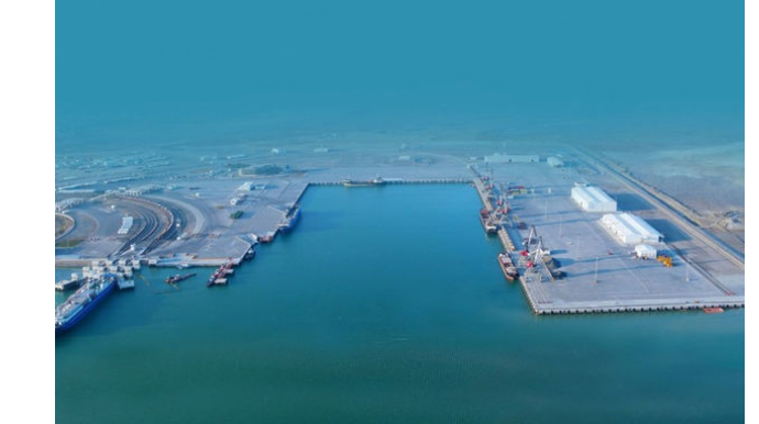 Судно Бакинского порта приватизировано за 70 000 манатов