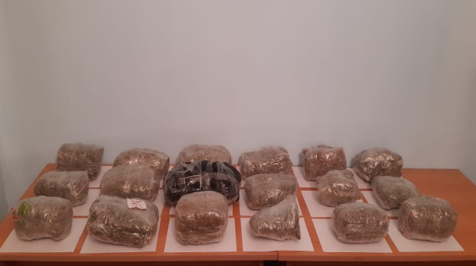  İran sərhədində 10 kq narkotik götürülüb - FOTO