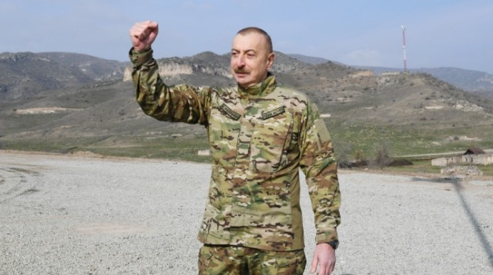 "Ölkəmizin müdafiə qabiliyyətini daha da gücləndirəcəyik" - Prezident 