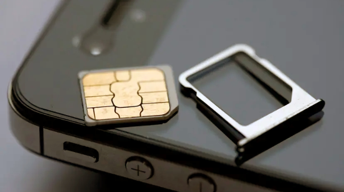 Mobil nömrəyə çox pul verənlər nə düşünür? - Ekspert açıqladı 
