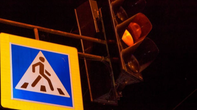 Abşeronda 21 yaşlı gənc qızı avtomobil vurub 