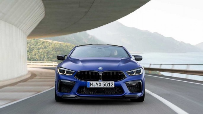 BMW yeni "canavar"ı təqdim olunub - FOTO
