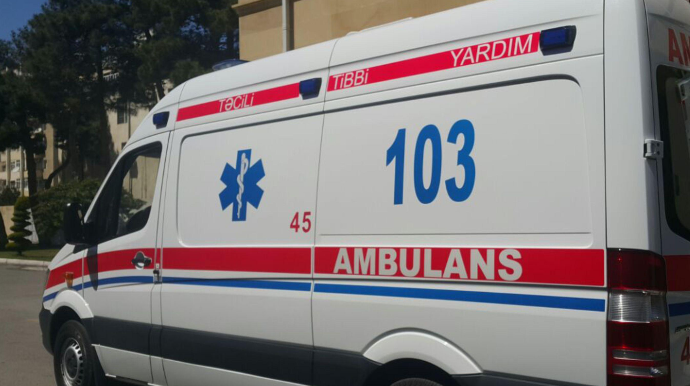 Bakıda iki avtomobil toqquşdu, xəsarət alan var