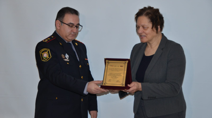 Baş Dövlət Yol Polisi İdarəsi Onlayn İctimai Nəzarət Platforması layihəsində fəallığına görə təltif edilib - FOTO
