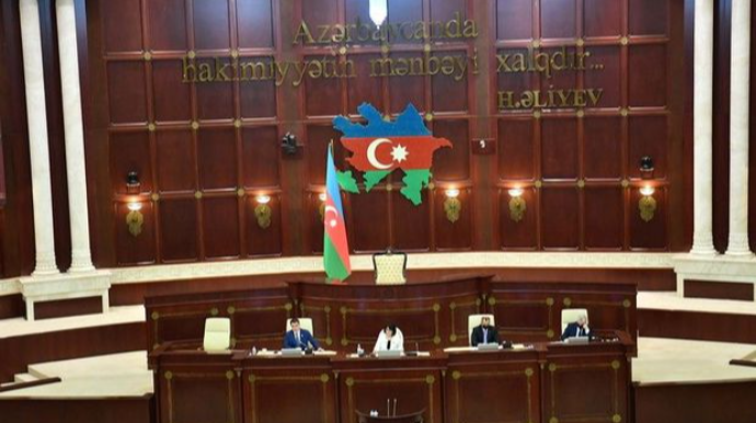 Milli Məclisdən “Zəfər bəyanatı”  – Parlament Prezident və Birinci vitse-prezidenti təbrik etdi