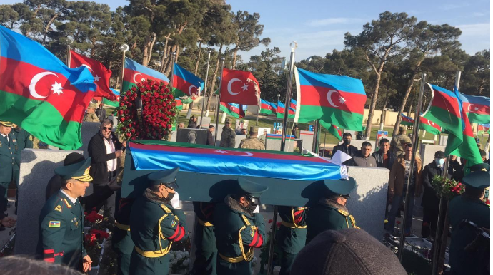Şəhid hərbçilərimiz dəfn olundu - FOTO/VİDEO 