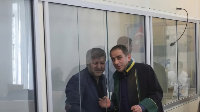 Əvəz Zeynallı azadlığa buraxıldı 