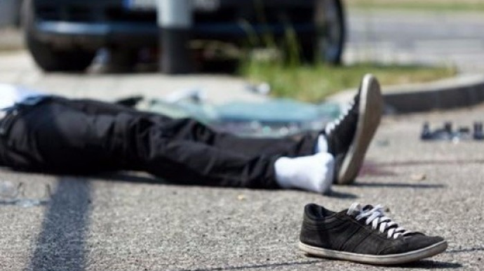 13 yaşlı oğlanı maşın vurdu