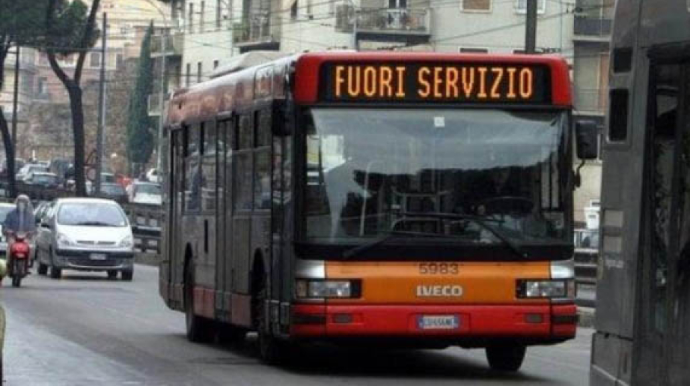 Nəqliyyatçılar Fələstinə humanitar missiyaya dəstək məqsədilə tətil edirlər 