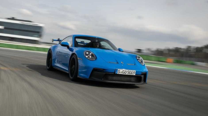 Yeni Porsche 911 GT3 300 km/saat sürətilə 5000 kilometr qət edib - FOTO