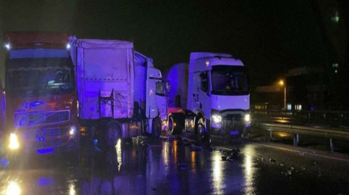 Azərbaycanlı sürücü Türkiyədə qəza törətdi, ölən var 