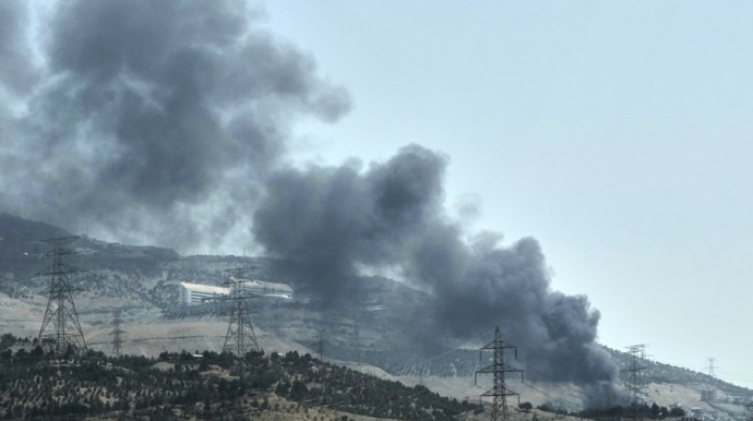 İsrail İranda hərbi obyektlərə kütləvi zərbələr endirdi   - YENİLƏNİB