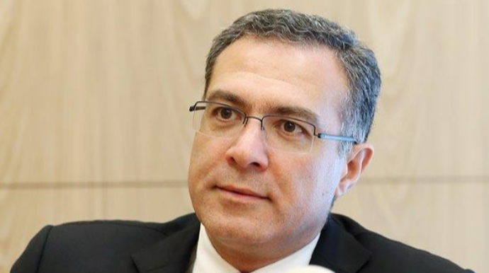 Azərbaycanda qadınlar kişilərdən çox koronavirusa yoluxur