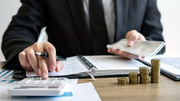 Dövriyyəsi 10 min dolları keçənlərin nəzərinə! 