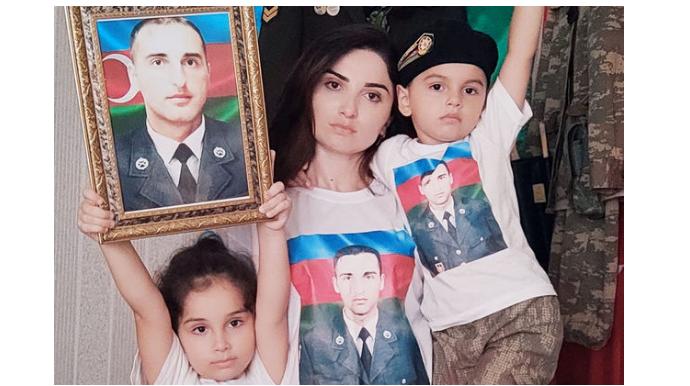 Şəhidimizin həyat yoldaşı tələbə oldu  - FOTO