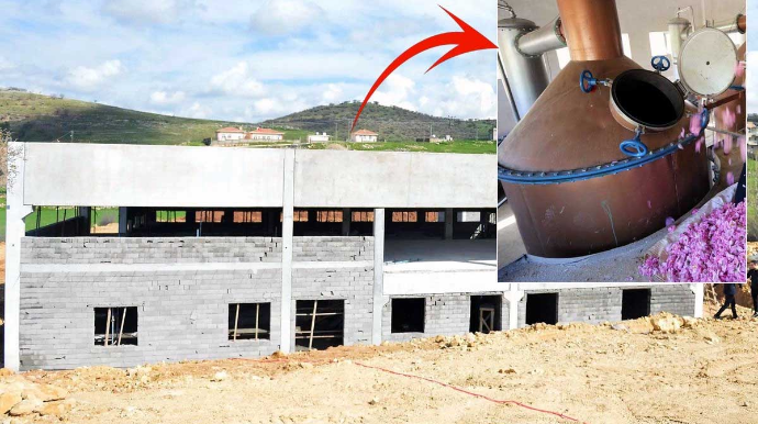 Məşhur müğənni evlərini və maşınlarını satıb, kənddə 10 milyona zavod açdı - FOTO 