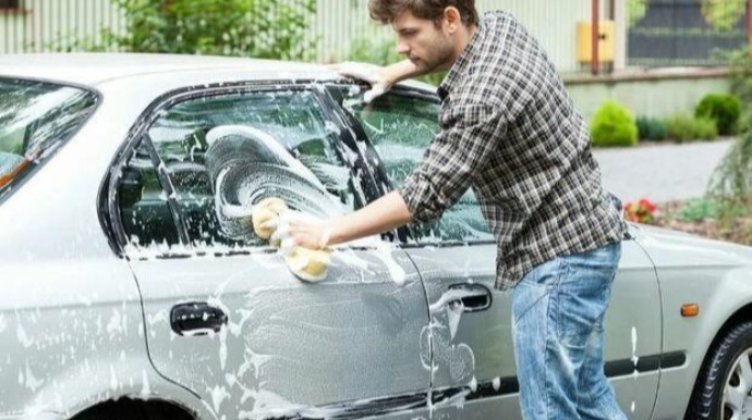 Oğurluq etmisən? - Maşın yu! 