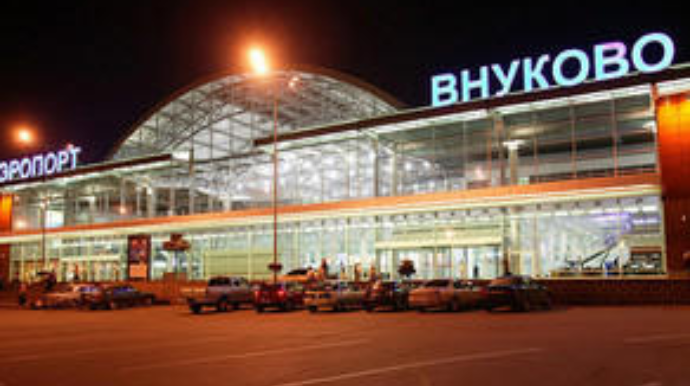 Moskvada 20-yə yaxın aviareys təxirə salındı