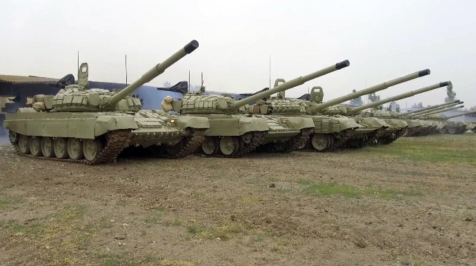 “Tanklarımız düşmənin vura bilməyəcəyi ərazidədir” 